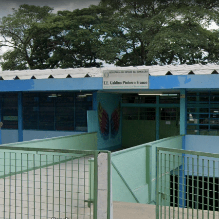  Escola Estadual Galdino Pinheiro Franco onde a aluna foi agredida - Reprodução / Google maps 