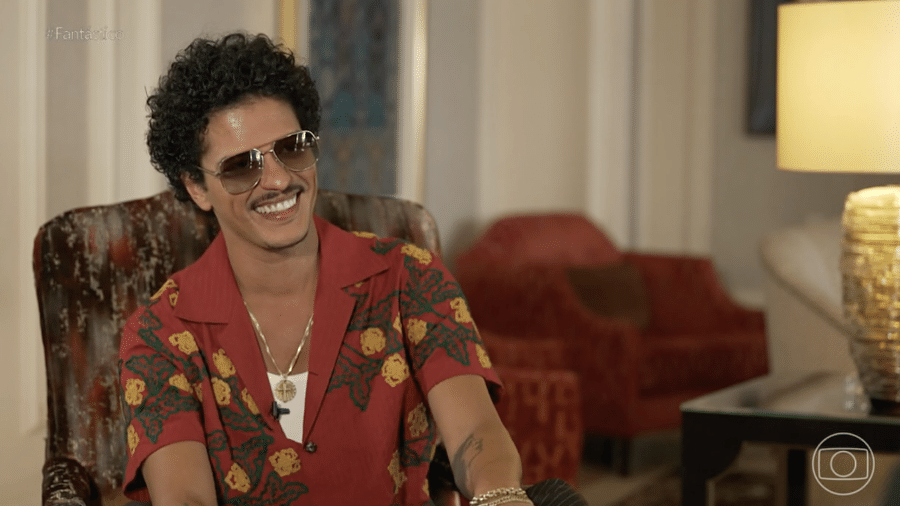 Bruno Mars fala sobre próximos shows no Brasil em entrevista ao Fantástico Bruno Mars fala sobre próximos shows no Brasil em entrevista ao Fantástico