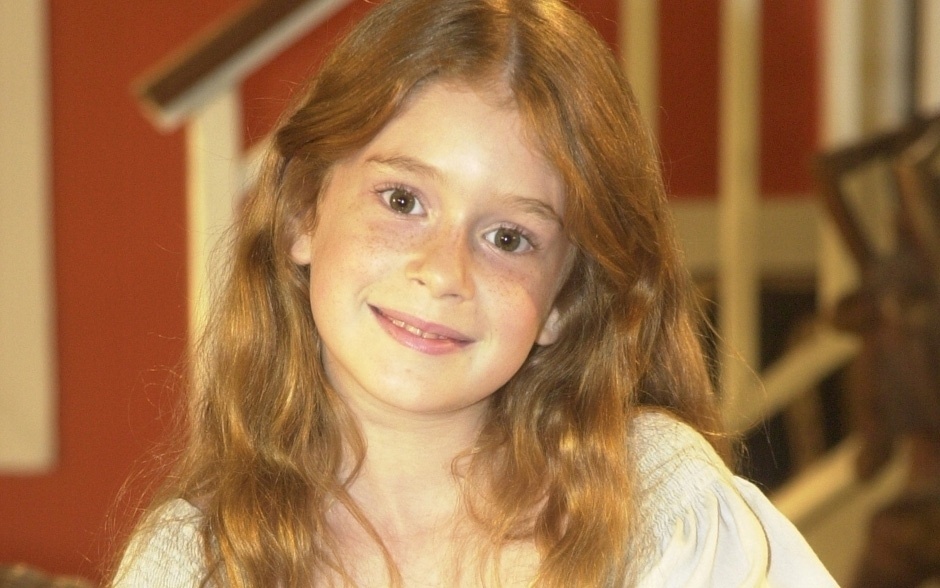 Marina Ruy Barbosa começou a carreira na televisão em 2004, aos 11 anos em "Começar de Novo" como o anjo Aninha, que na reta final da novela vira estrela - Reprodução/Gshow