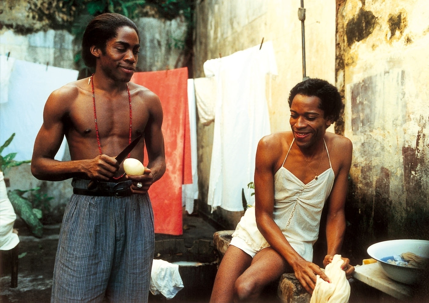 Cena do filme "Madame Satã" (2002), de Karim Aïnouz - Reprodução