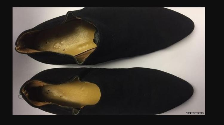 Botas usadas por Ringo Starr que serão leiloadas - Divulgação/TheBeatlesShop - Divulgação/TheBeatlesShop
