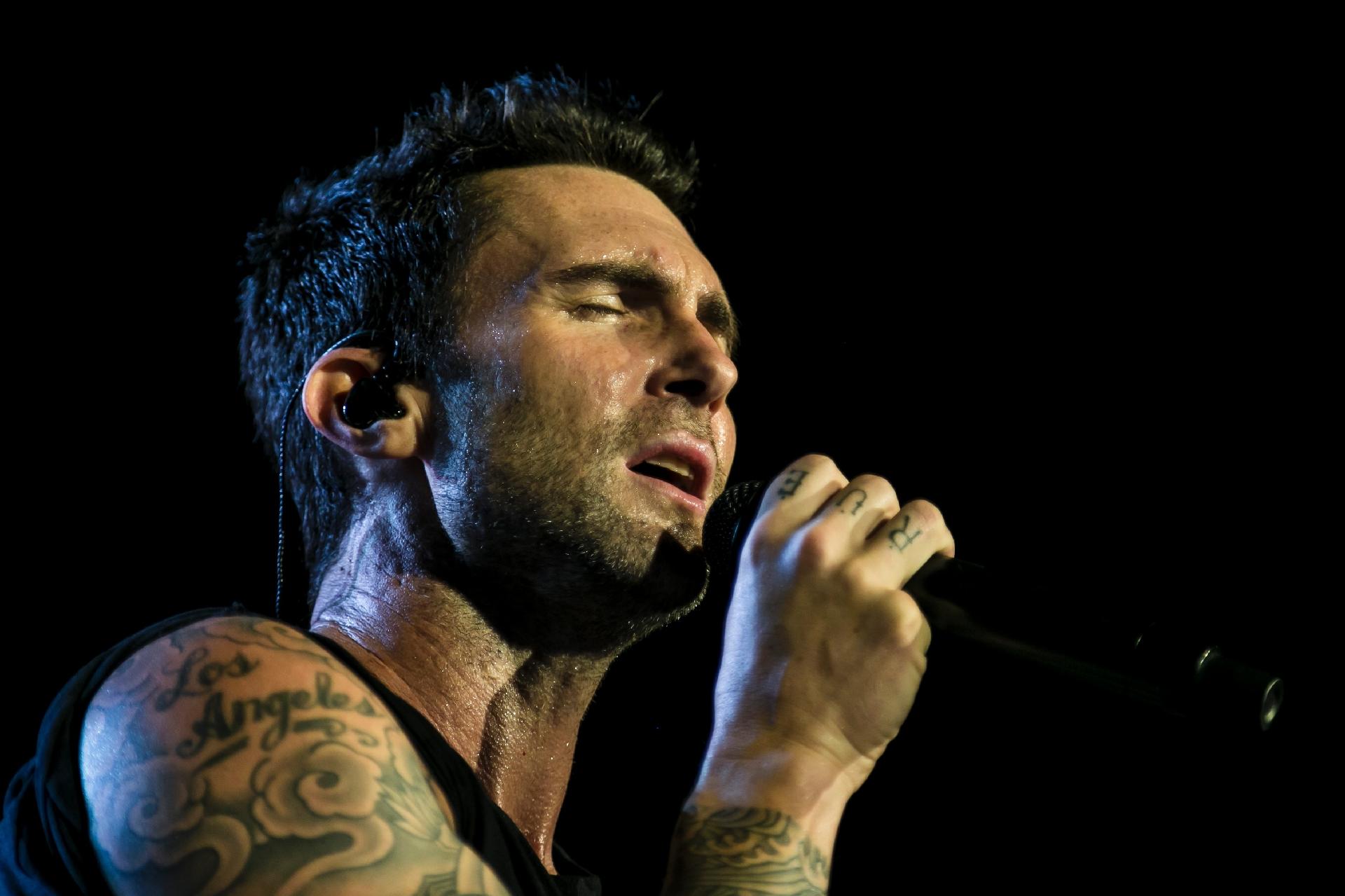 Maroon 5 substitui Lady Gaga e encerra primeira noite do Rock in Rio 2017 - Bruna Prado/UOL