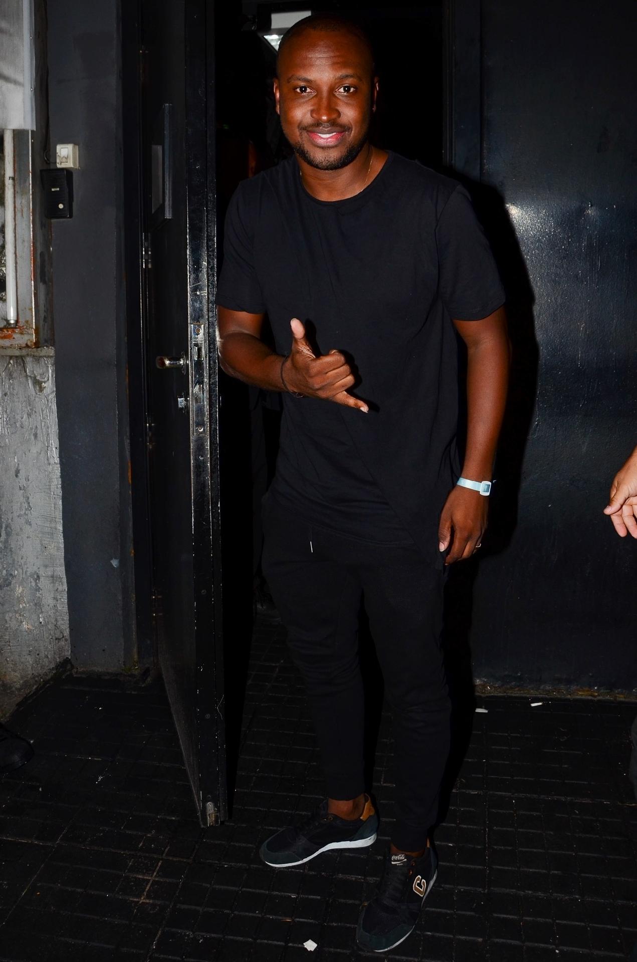 Thiaguinho - Deividi Correa e Eduardo Martins / AgNews