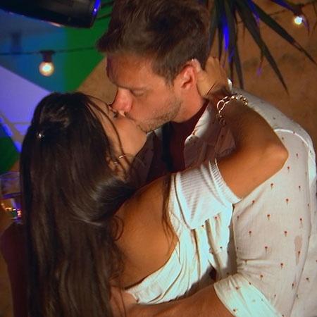 Entre tapas e beijos, Viny e Mylena chegaram a ficar no "De Férias com Ex" - Reprodução/MTV - Reprodução/MTV