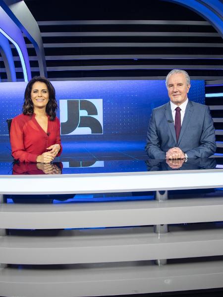 Adriana Araújo e Celso Freitas no Jornal da Record - Edu Moraes/ RecordTV Comunicação