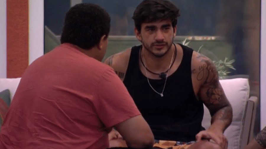 Guilherme chora em conversa com Babu e Felipe - Reprodução/Globoplay
