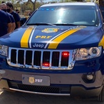 Polícia de MG tem Camaro: veja outros carros de luxo que viraram viatura -  21/11/2021 - UOL Carros