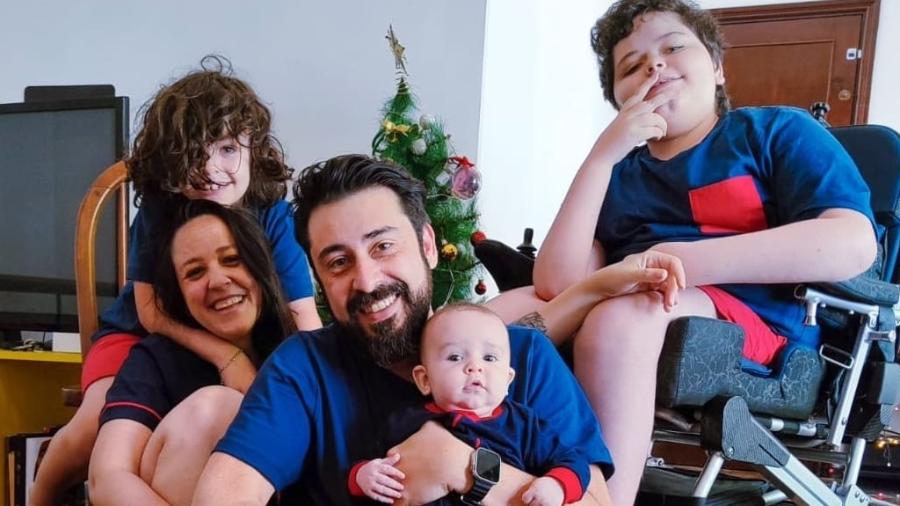 Karin e a família toda reunida - Danilo Soares