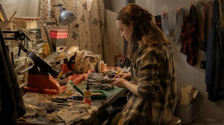 The Last Of Us 2: Ellie monta sua bolsa para sair em expedição contra infectados The Last Of Us 2: Ellie monta sua bolsa para sair em expedição contra infectados