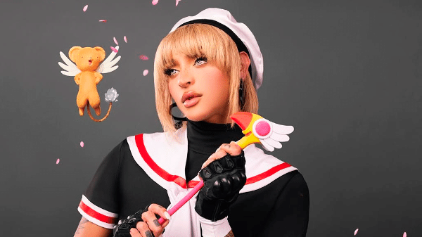 Cantora Pabllo Vittar com cosplay de Sakura de Cantora Pabllo Vittar com cosplay de Sakura de