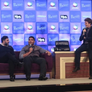 O diretor Diego Pignataro, o humorista Paulo Vieira e Fábio Porchat no estúdio do programa - Rafael Cusato/Brazil News - Rafael Cusato/Brazil News