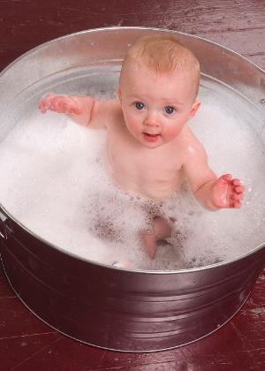 Bebê na tina, getty - Getty Images - Getty Images