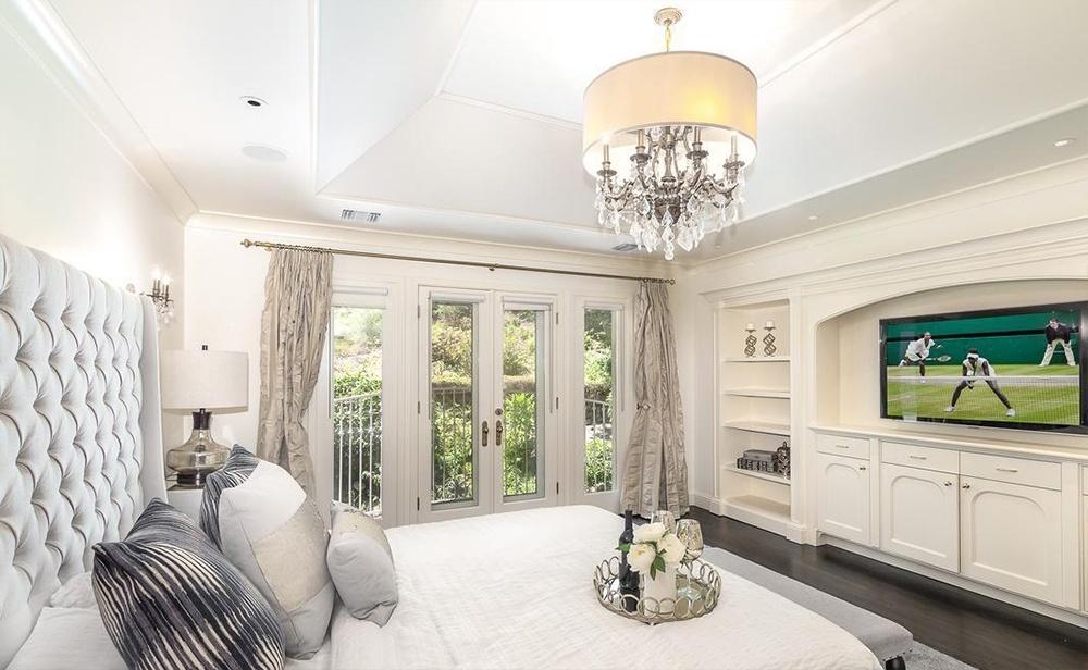 Confira a mansão de luxo que Serena Williams colocou à venda em Los Angeles - Divulgação/Keller Williams