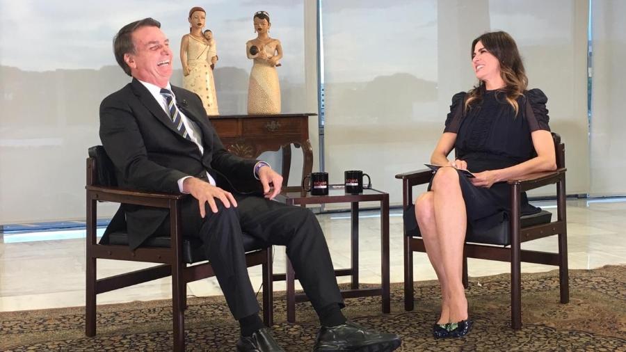 Bolsonaro foi entrevistado por Luciana Gimenez no último dia 7 - Divulgação/RedeTV!