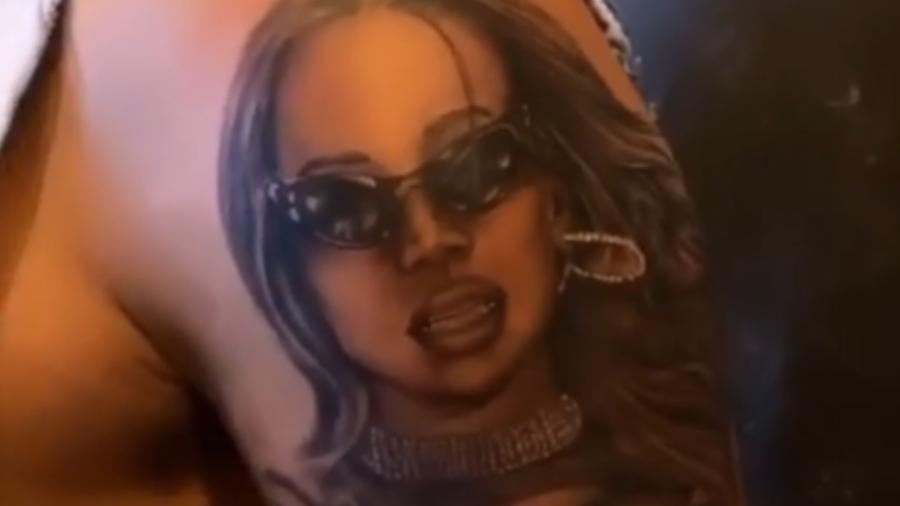 MC Andinho tatuou o rosto de Anitta para homenageá-la - Reprodução/ Instagram