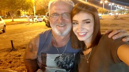 Diana e começou a perceber as semelhanças físicas com seu pai biológico - Acervo pessoal