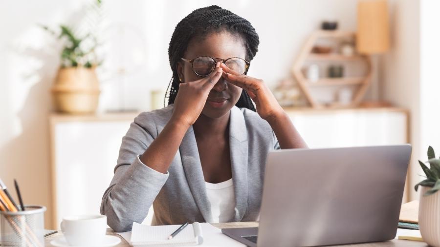 É hora de parar, respirar, parar de pensar e apenas sentir.  - Getty Images/iStockphoto