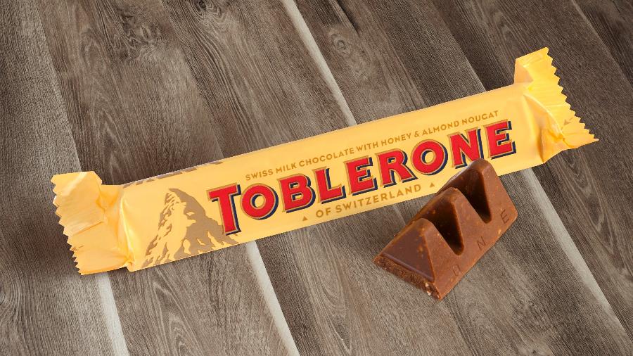 Embalagem de Toblerone deixará de exibir o pico da montanha Matterhorn, na Suíça - SlayStorm/Getty Images