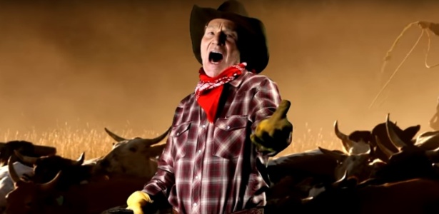 O ator Patrick Stewart gravou um vídeo hilário interpretando músicas country - Reprodução