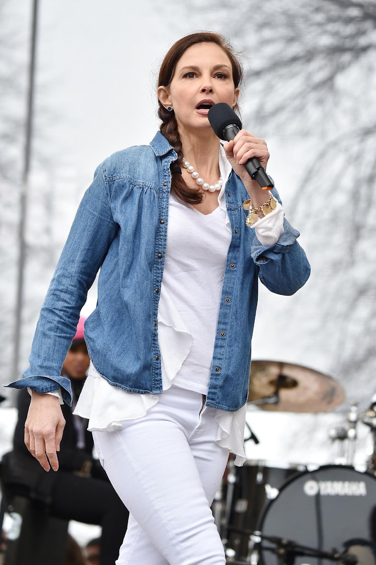 Ashley Judd durante a Marcha das Mulheres, em março - Getty Images
