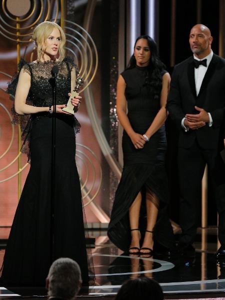 Nicole Kidman recebe seu Globo de Ouro de melhor atriz de minissérie por "Big Little Lies" - Getty Images