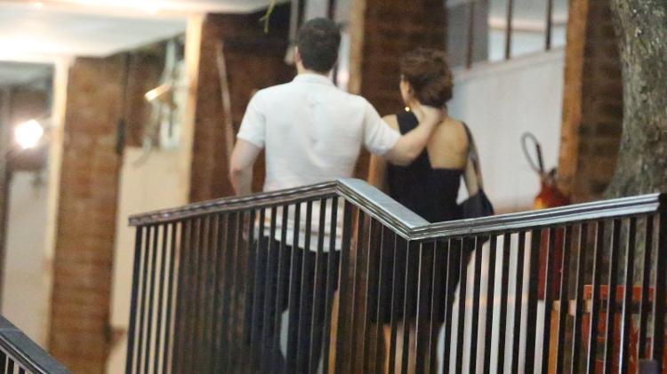 Caio Paduan e Mayana Neiva deixam restaurante juntos no Rio - AgNews - AgNews