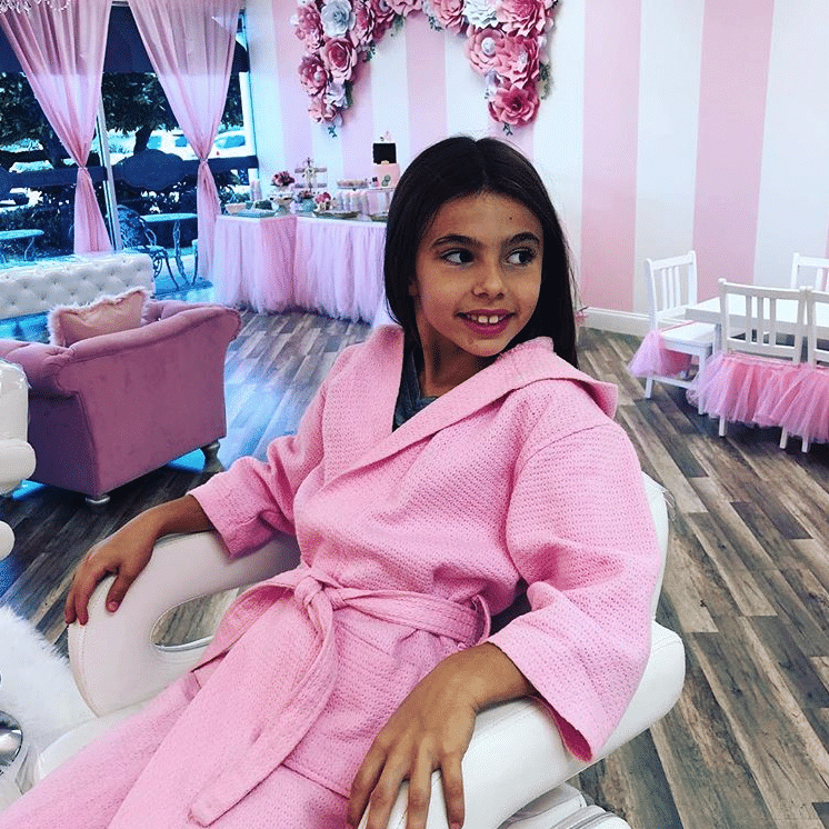 Aniversário de 9 anos de Kyara Belfort, filha de Joana Prado e de Vitor Belfort - Reprodução/Instagram