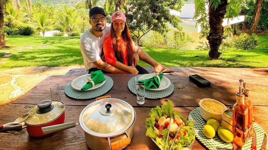Maiara e Fernando almoçaram "fora" nesse feriado - Instagram/Reprodução