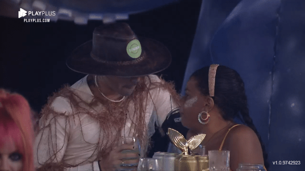 A Fazenda 2021: Tati Quebra Barraco e Gui Araujo falam de Victor Pecoraro - Reprodução/PlayPlus