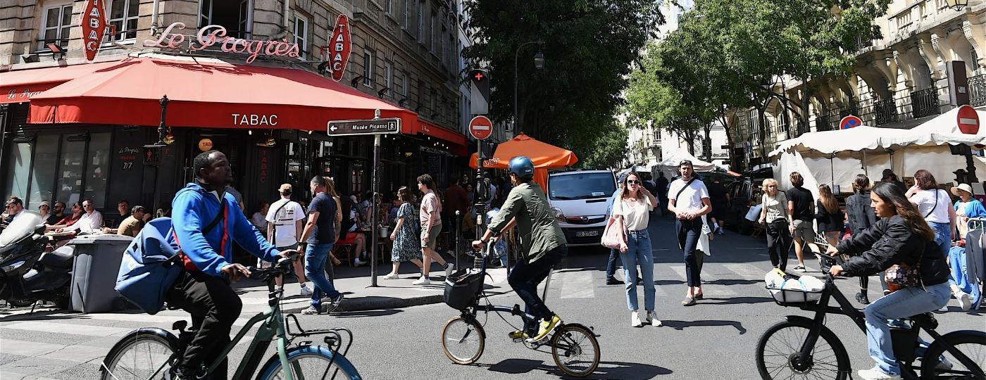 A capital francesa, Paris, é uma das pioneiras neste conceito de cidade dos 15 minutos - Getty Images