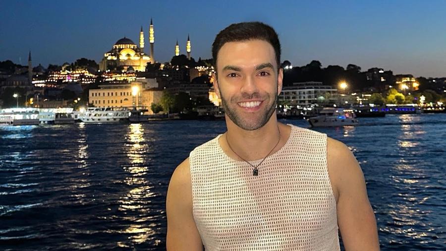 Miguel em foto postada durante sua passagem por Istambul - Instagram/Reprodução