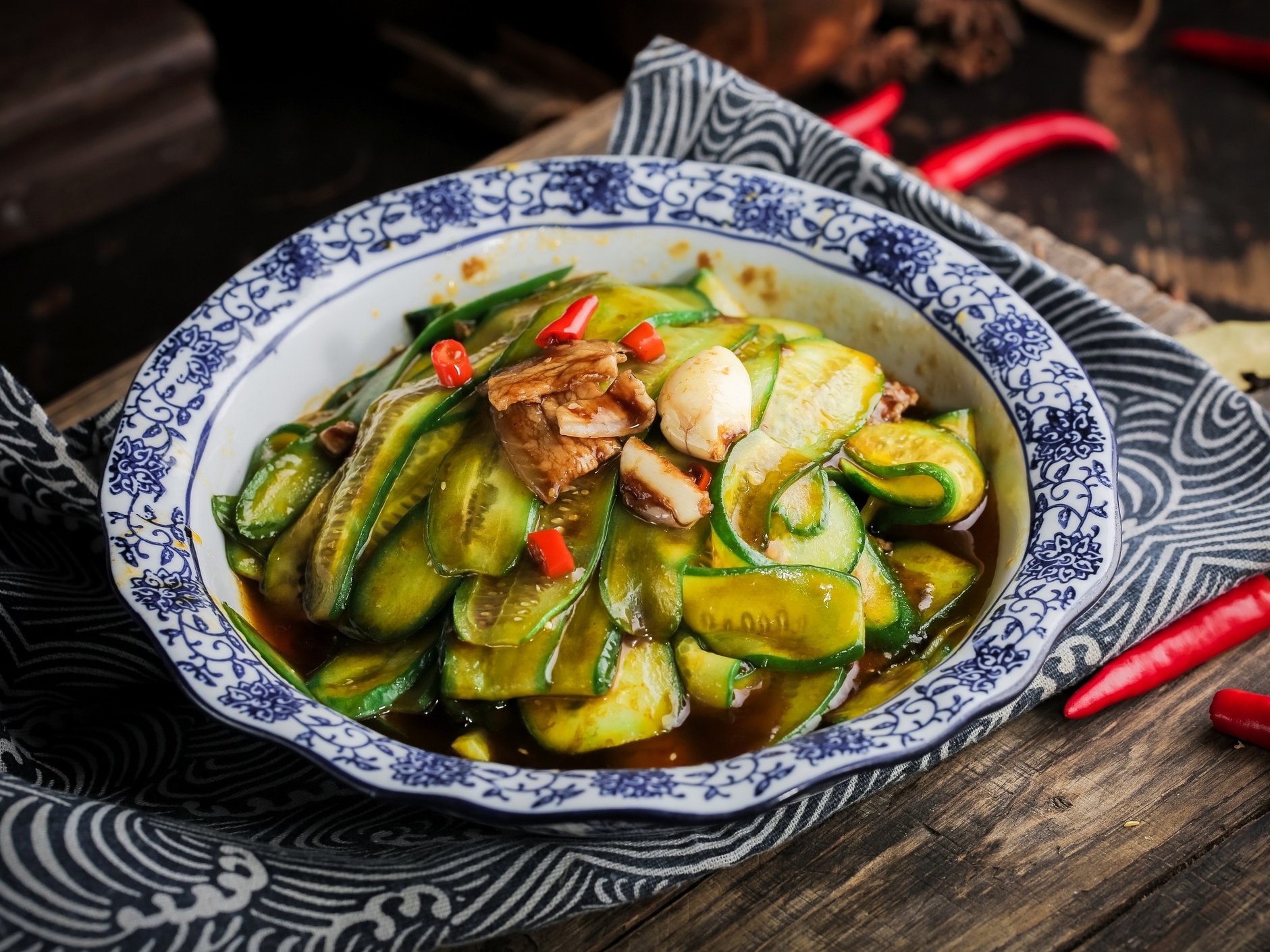 7 legumes com poucas calorias para você incluir na sua dieta