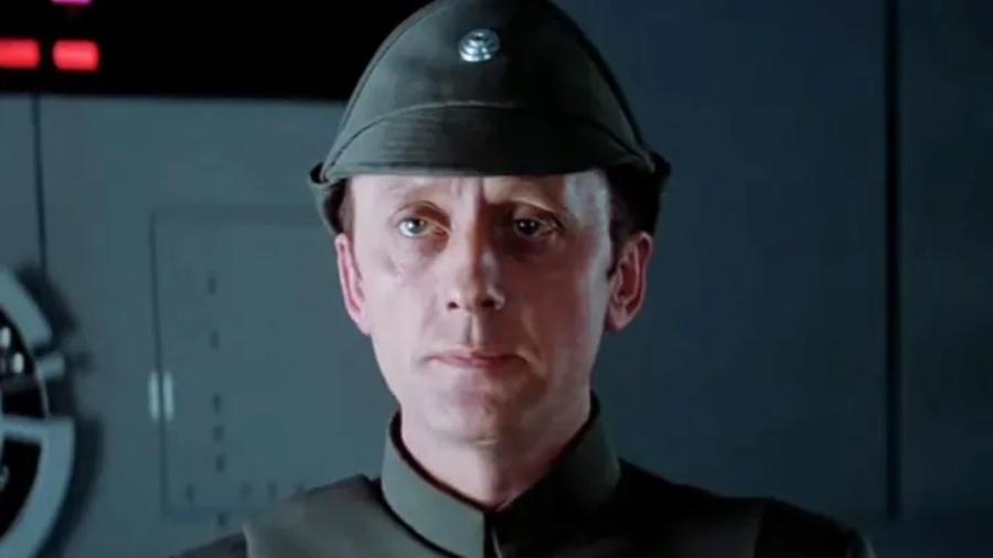 Kenneth Colley deu vida ao Almirante Piett em 'Star Wars: Episódio V - O Império Contra-Ataca' Kenneth Colley deu vida ao Almirante Piett em 'Star Wars: Episódio V - O Império Contra-Ataca'