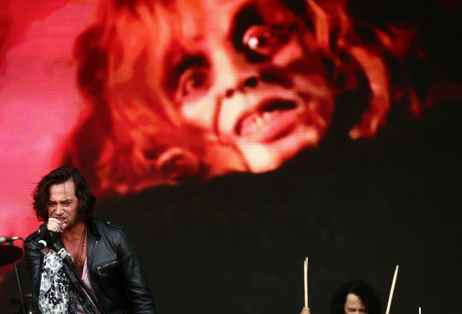 25.set.2015 - Primeiro show do quinto dia, o Clássicos do Terror homenageia a trilha sonora do grandes filmes de terror, além de tocar sucessos do heavy metal. - Wilton Junior/Estadão Conteúdo