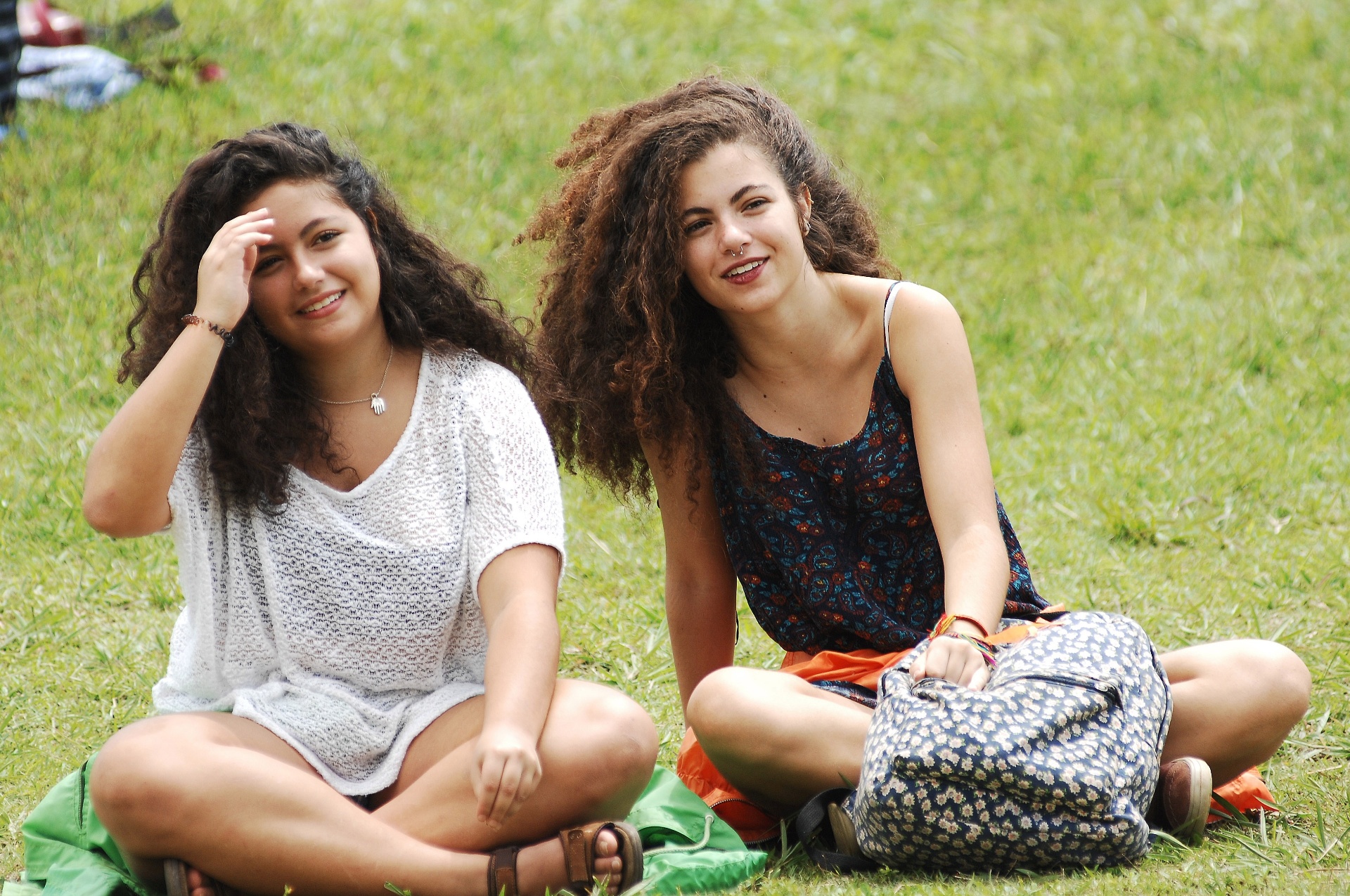 12.mar.2016 - Gatas entre o público do primeiro dia do Lollapalooza Brasil 2016 - Reinaldo Canato/UOL
