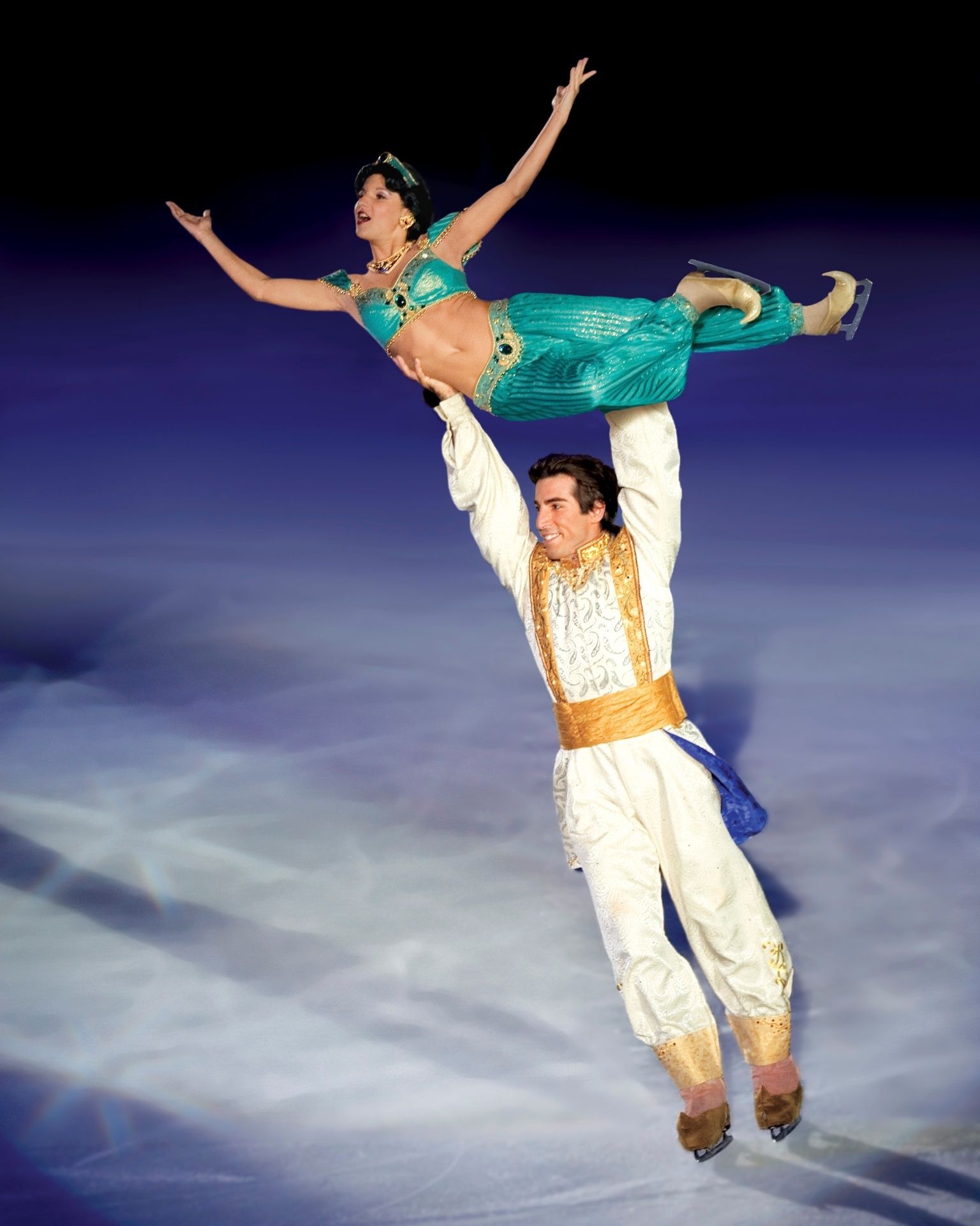 "Disney On Ice - Mundos Fantásticos" - Copyright Feld Entertainment