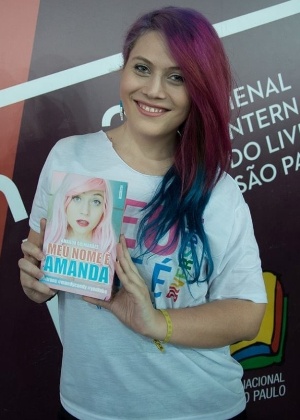 27.ago.2017 - Mandy Candy lança "Meu nome é Amanda" na Bienal do Livro de SP - Divulgação - Divulgação