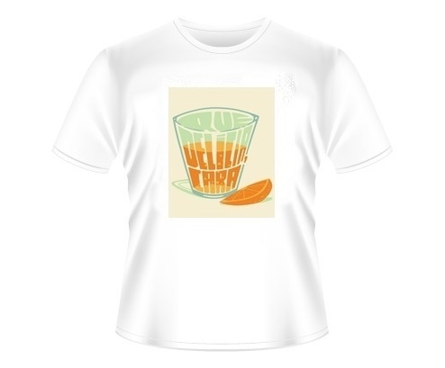 Camiseta inspirada no suco de laranja tomado por Jailson no filme ?Ursos Grandes Peludos e Mansos? - Reprodução