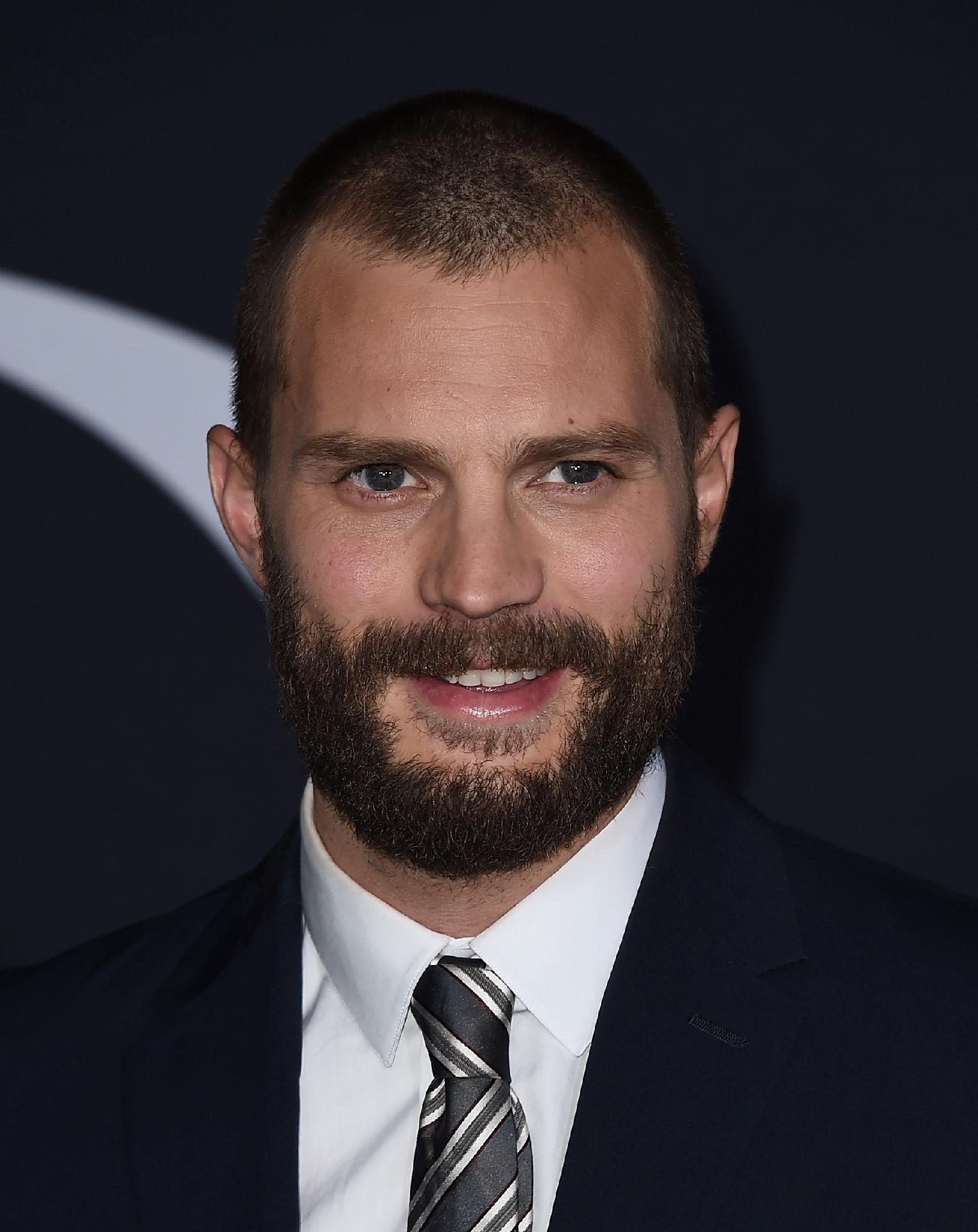2.fev.2017 - Jamie Dorman, o Christian Grey de "Cinquenta Tons Mais Escuros" na premiére do filme, em Los Angeles - Alberto E. Rodriguez/Getty Images