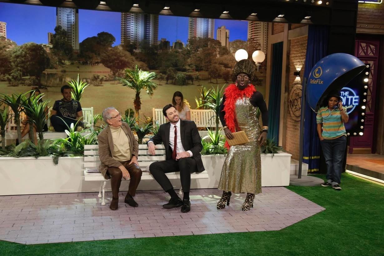 Programa "The Noite" recria cenário de "A Praça é Nossa" em homenagem a Carlos Alberto - Rodrigo Belentani/SBT