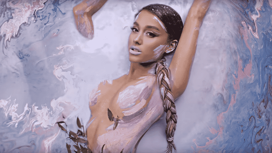 Resultado de imagem para God Is a woman ariana grande