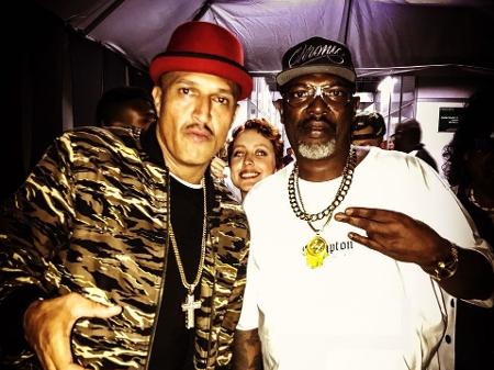 Mano Brown e Mr. Catra posam juntos para uma foto - Reprodução
