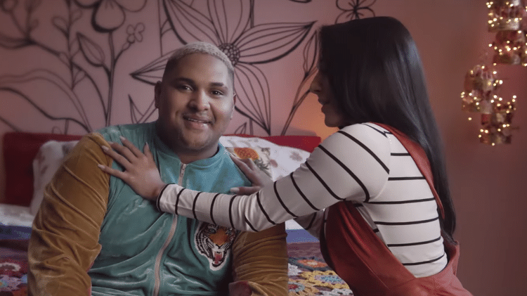 Kevin o Chris no clipe de "Ela é do Tipo" - Reprodução - Reprodução