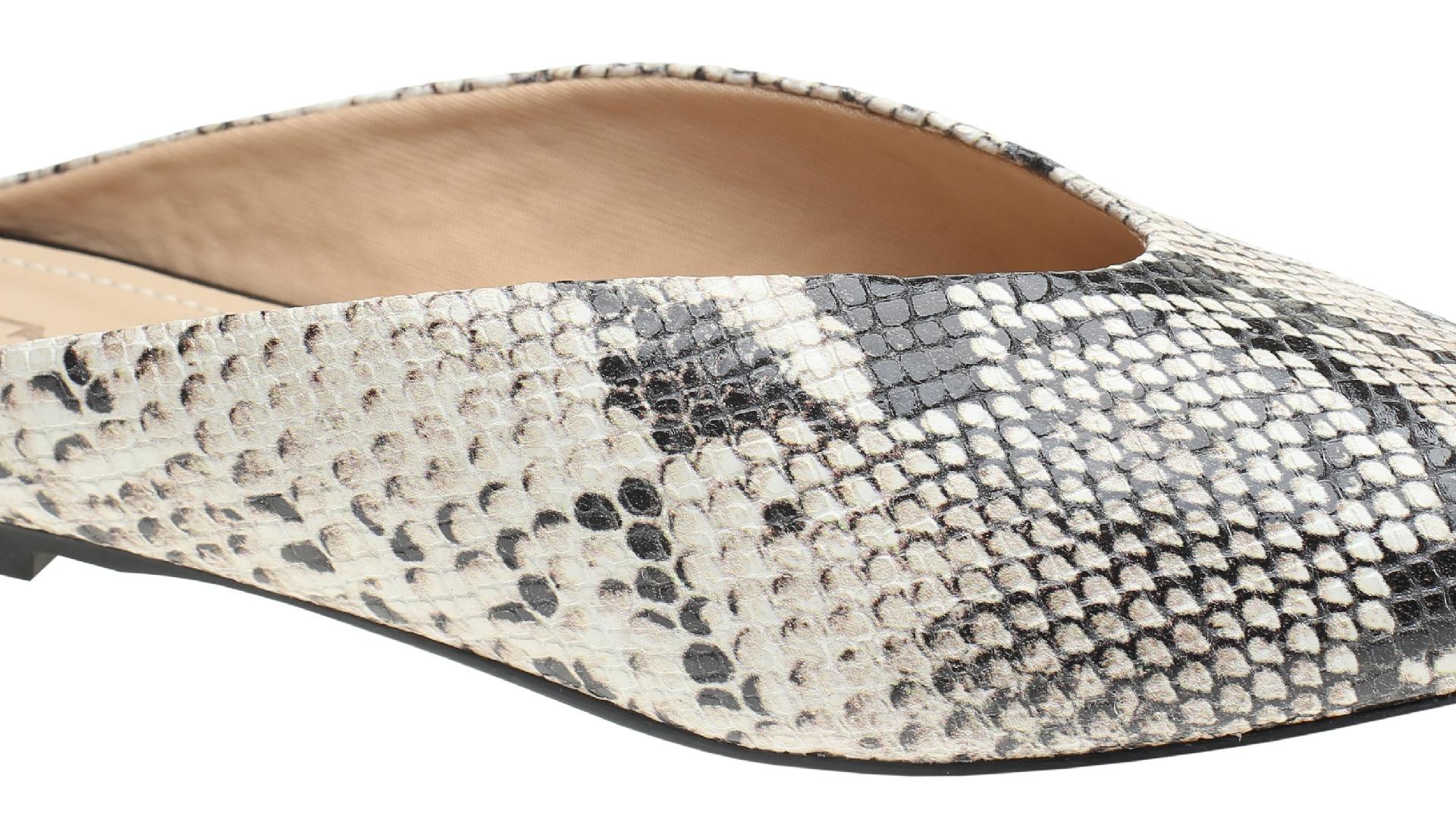 Mule de couro sem salto - Divulgação