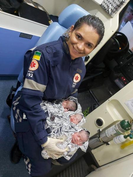 Socorrista segura trigêmeos nascidos em Boa Vista - Reprodução / Prefeitura de Boa Vista / Samu