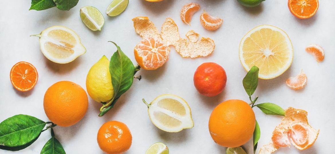 Frutas cítricas são ingrediente essencial para muitas receitas - até mesmo salgadas - Getty Images/iStockphoto