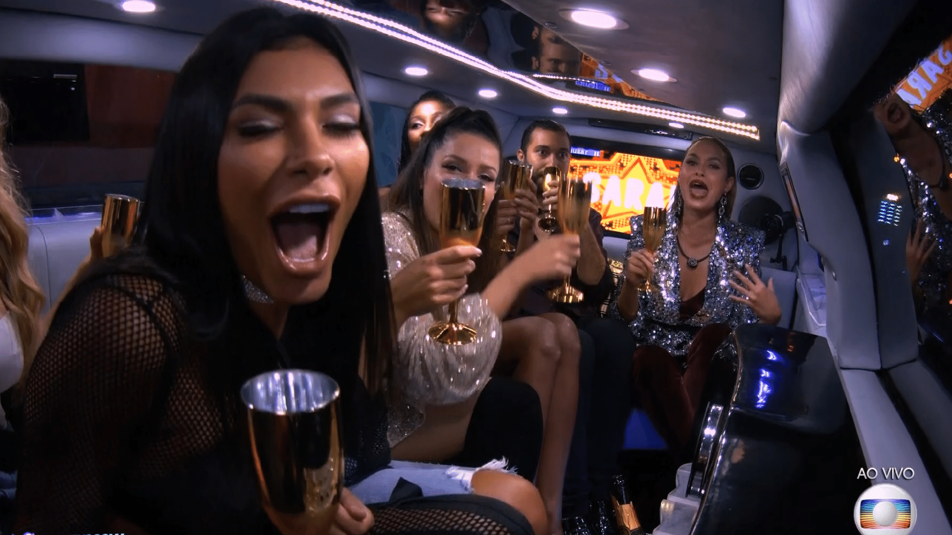 BBB 21: Sisters brindam dentro da limousine - Reprodução/Globoplay