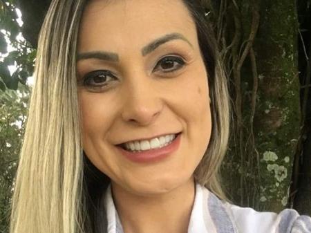 Andressa Urach chora ao falar sobre borderline: Quase me levou à loucura  - Quem