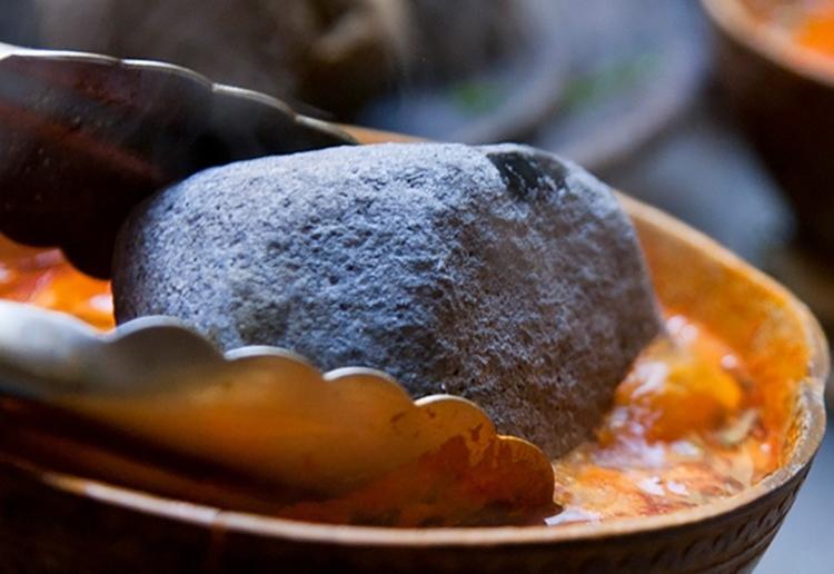 Caldo de pedra é uma tradição em Oaxaca, no México