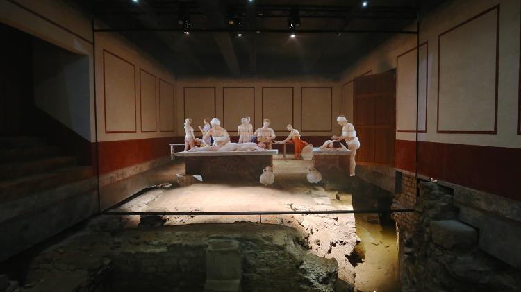 Holograma no Roman Baths, em Bath